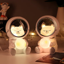 Load image into Gallery viewer, Galaxy Guardian Pet Astronaut Night Light