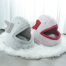 Load image into Gallery viewer, Semi-Enclosed Fish Shaped Pet House