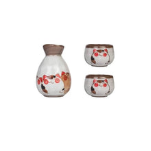 Load image into Gallery viewer, Japanese Cat Sake Set