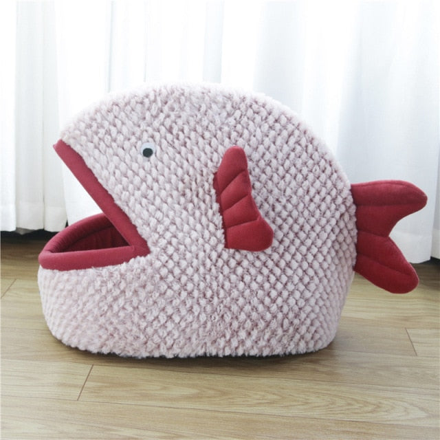 Semi-Enclosed Fish Shaped Pet House