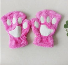 Load image into Gallery viewer, Cute Cat Paw Plush Mitten
